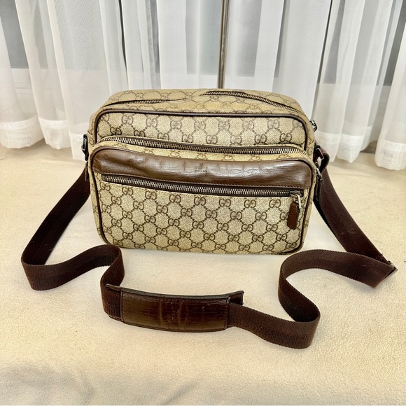 GUCCI Supreme Web Sherry Line Shoulder Crossbody Bag Purse GG PVC Leather - Picture 3 of 15